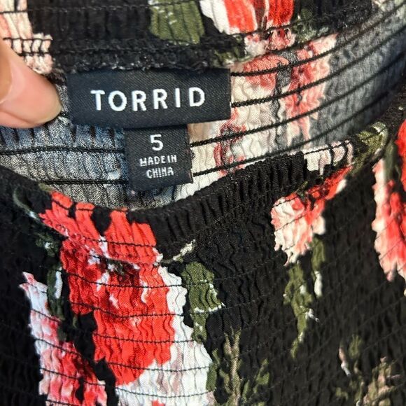 Torrid size 5 rose red black dress elastic top sleeve ruffled off should… - Picture 5 of 6